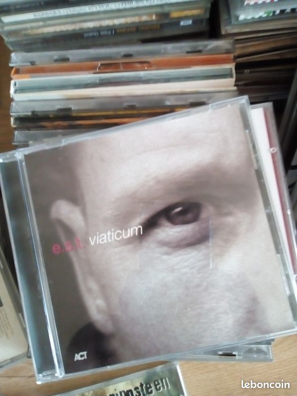 Cd e.s.t ''viaticum' (image 1)