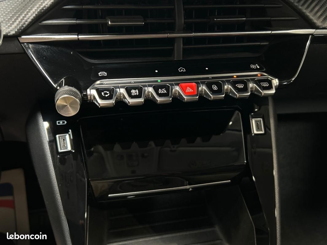 Peugeot 208 ALLURE PURETECH 100 S&S BVM6 (image 17)