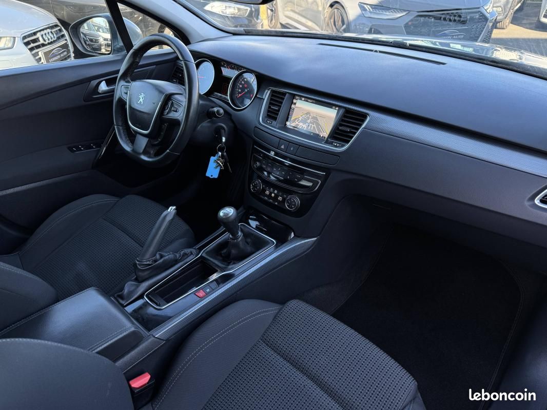 Peugeot 508 1.6 BlueHDi 120 GPS TEL LED CLIM ATTELAGE (image 12)