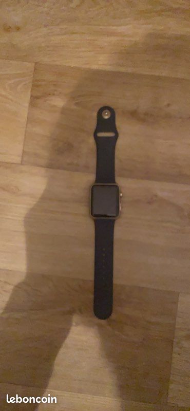Apple Watch (image 1)