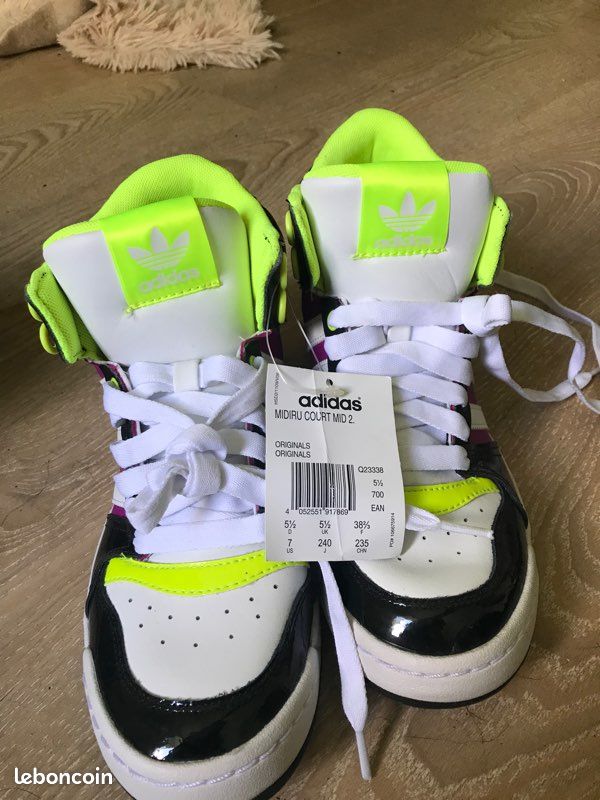 Adidas original midiru court mid (image 2)