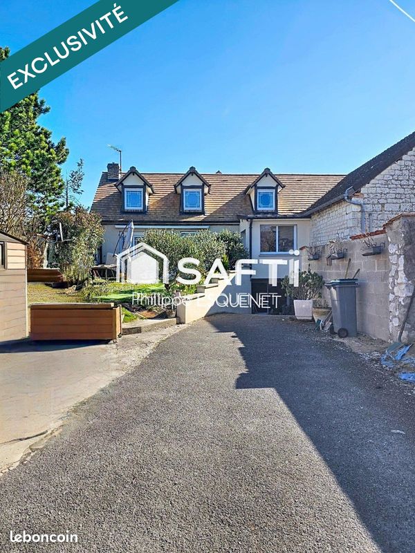 Maison 5 pièces 165 m² · à Ay-Champagne · 165 m² · 228 000 €
