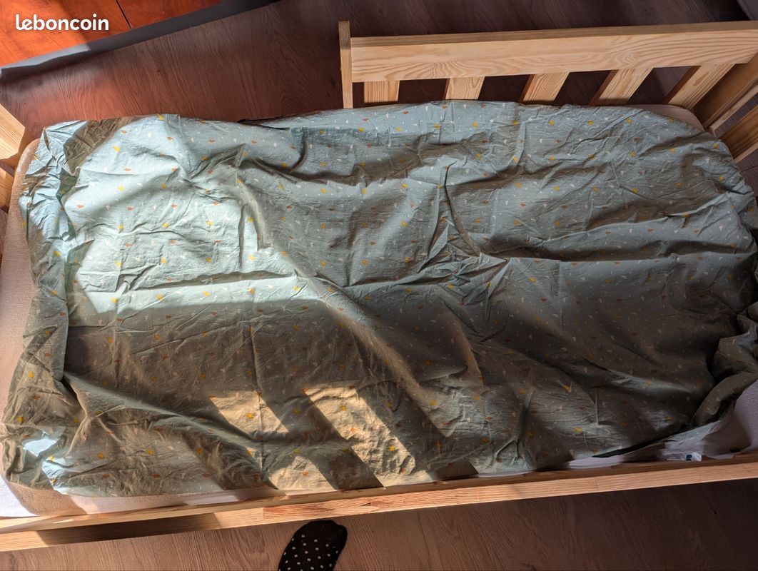 Lit enfant 70x140 + matelas + draps (image 12)