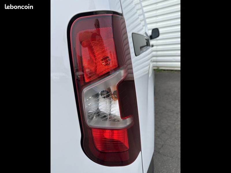 Opel Combo Cargo M 650kg BlueHDi 130ch S&S (image 40)