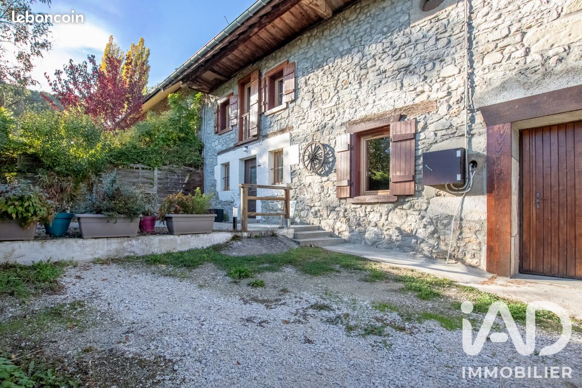 Maison 4 pièces 100 m² · à Massingy · 100 m² · 280 000 €