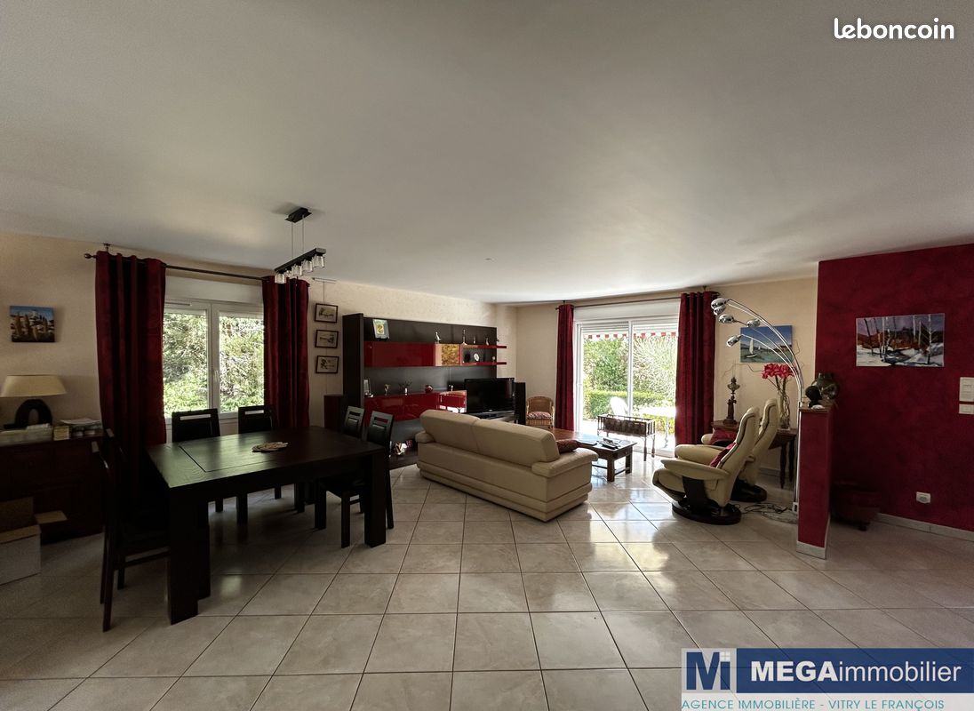 Maison 5 pièces 123 m² · à Vitry-le-François · 123 m² · 205 000 €