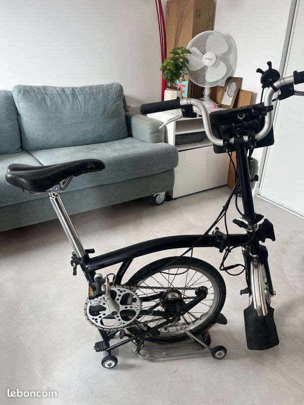 Vélo pliant Bromptom électrifié via Swytch (image 3)
