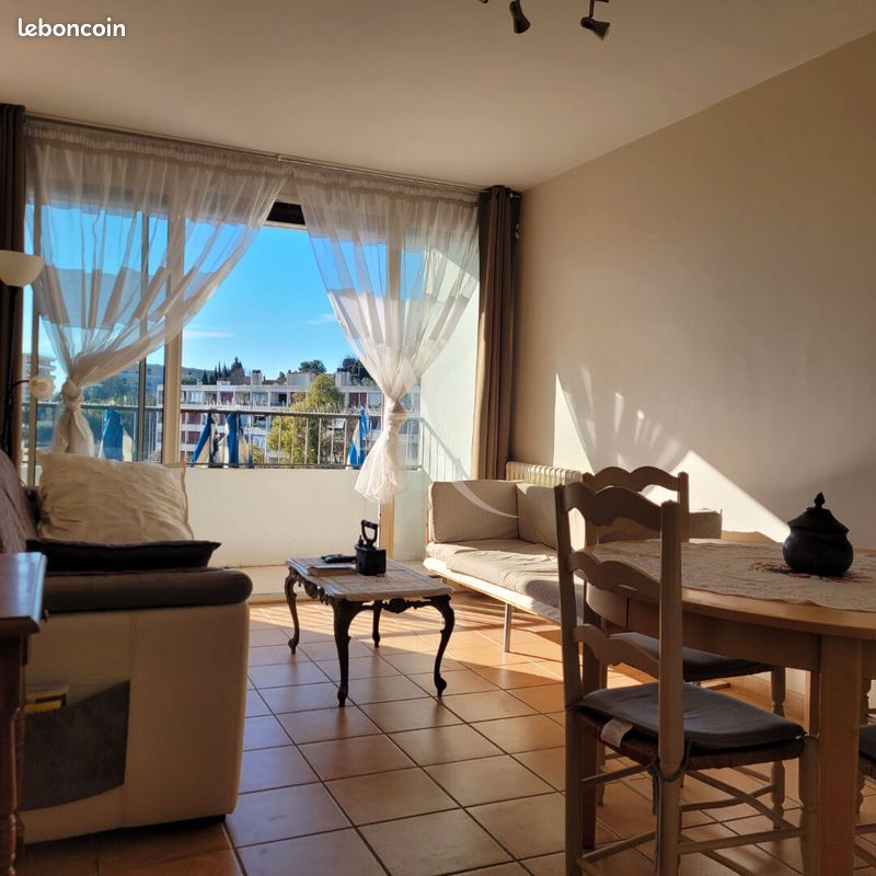 Appartement 3 pièces 53 m² · à Grasse · 53 m² · 99 000 €
