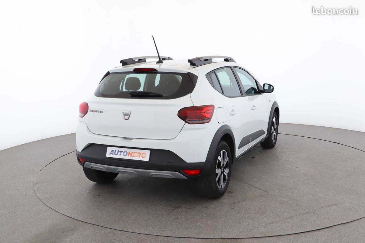 Dacia Sandero III Stepway 1.0 TCe Confort 91 ch (image 3)