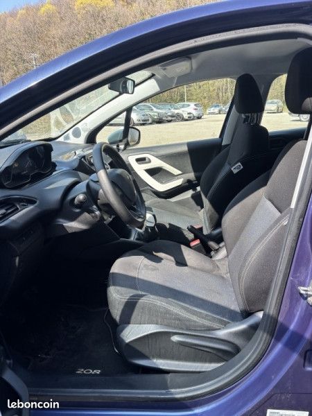 Peugeot 208 1.0 ACCESS LIKE 5P (image 3)