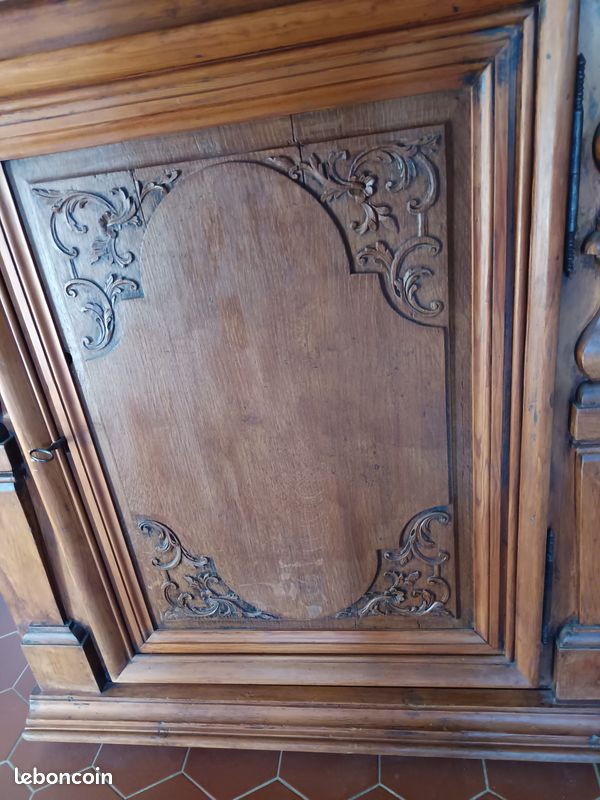 Meuble bar en bois massif (image 4)