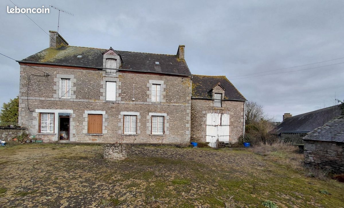 Maison 7 pièces 200 m² · à Le Mené · 200 m² · 94 770 €