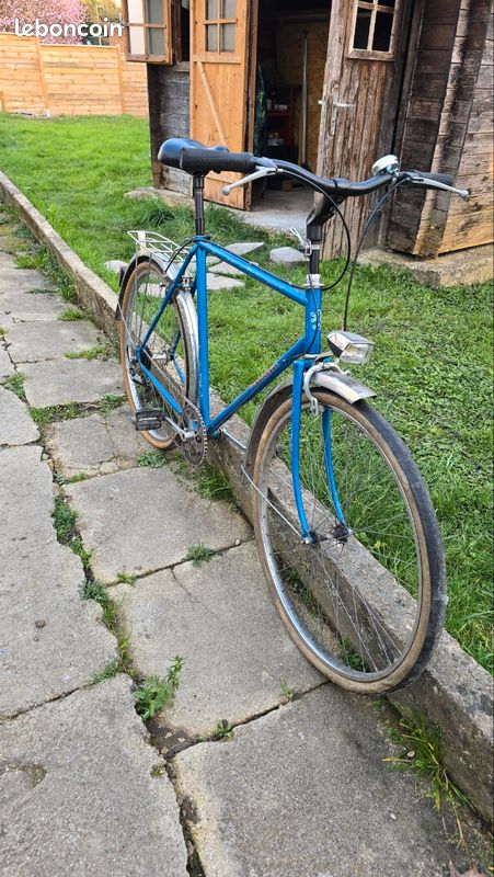 Vélo de ville vintage Peugeot (image 1)