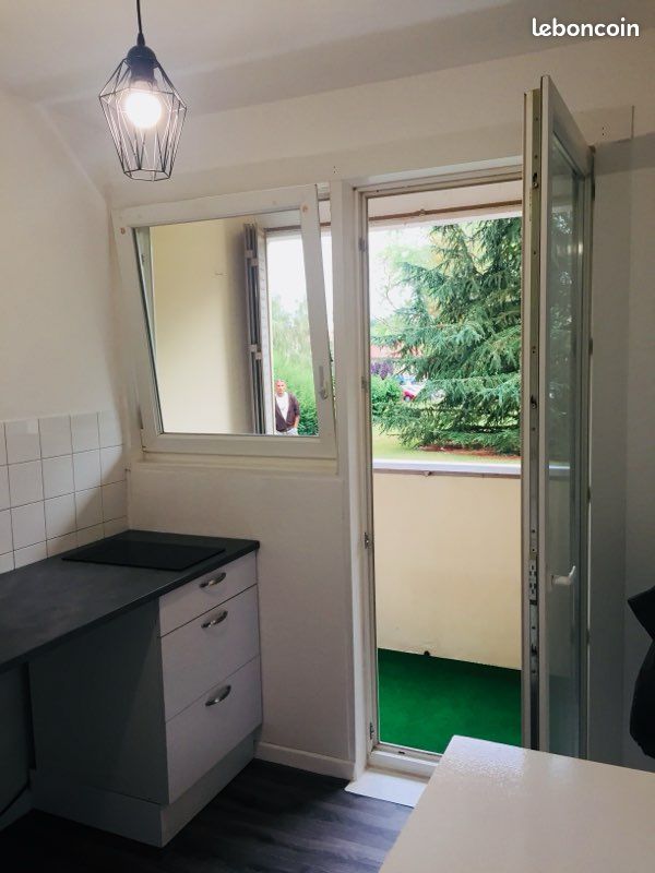Appartement 1 pièce 28 m² · à Villars-les-Dombes · 28 m² · 520 €/mois