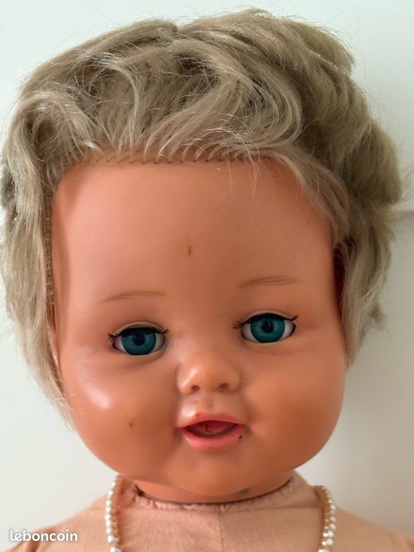 Ancien POUPÉE de 39 cm , RAYNAL En COMPOSITE , YEUX