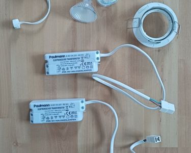 Ampoule Halogène Paulmann 42W (équiv. 60W) - Tube E27, Lumière Chaude 2800K, 230V, Neuve