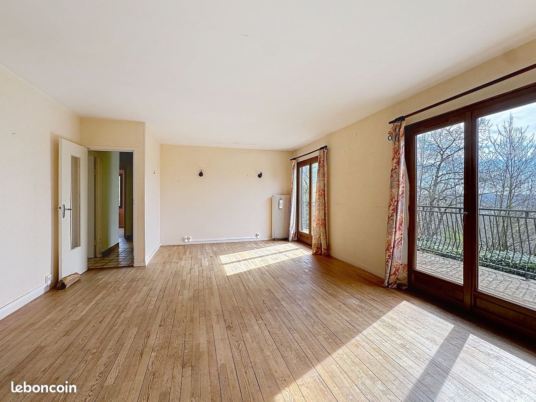 Propriété 6 pièces 140 m² (image 4)