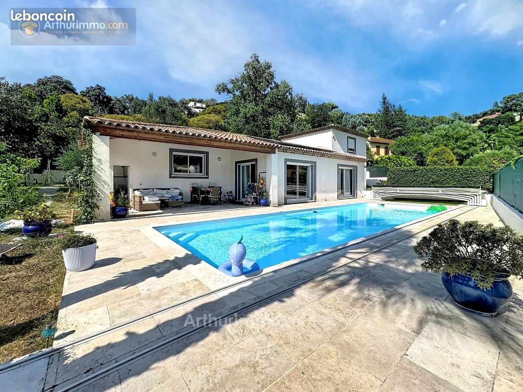 Maison 5 pièces 188 m² · à Pégomas · 188 m² · 950 000 €
