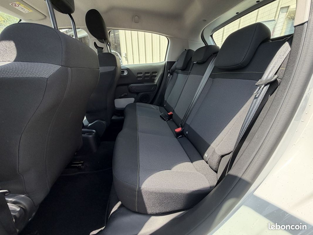 Citroen C3 PURETECH 68CH LIVE E6.D-TEMP 105G (image 11)