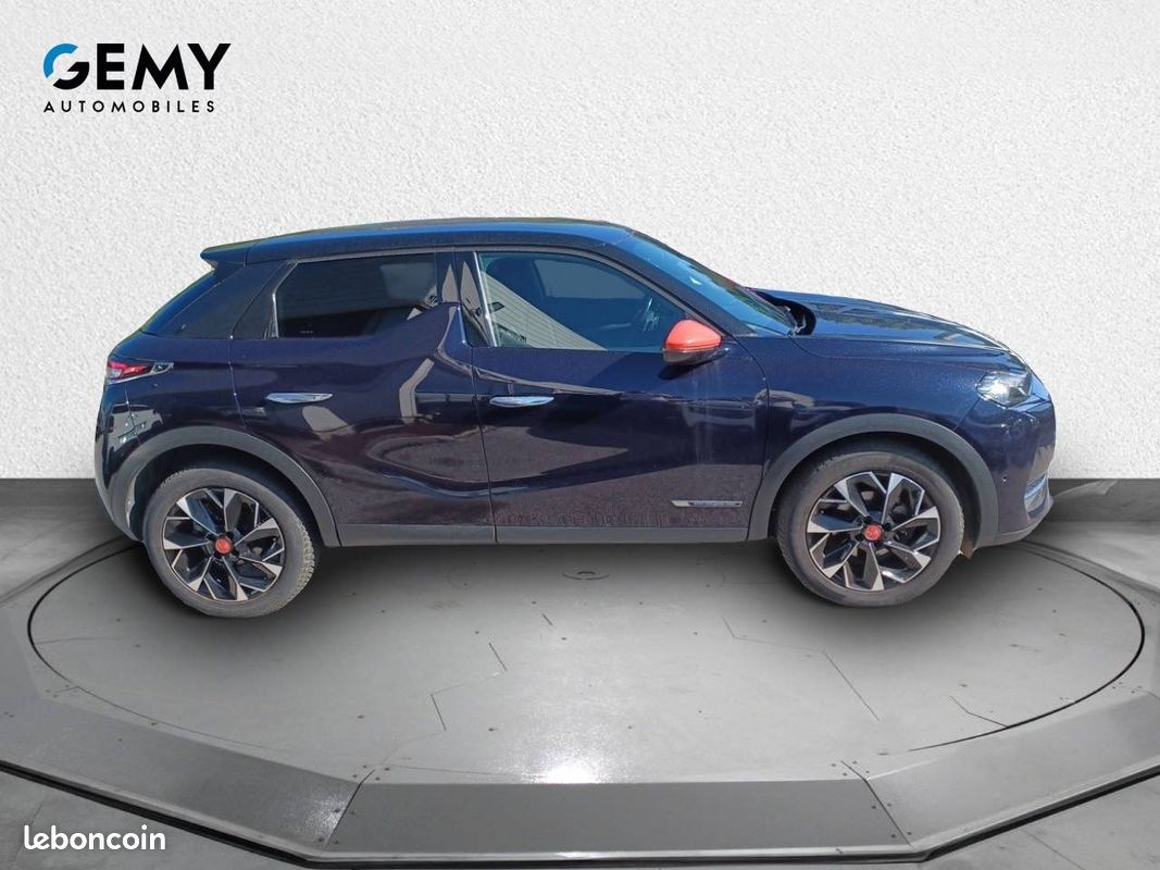 DS DS3 Crossback PureTech 130 EAT8 Ines de la Fressange Paris (image 4)