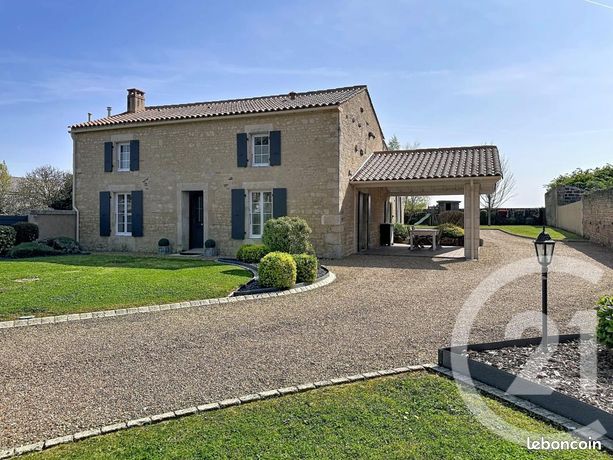 Maison 7 pièces 158 m²
