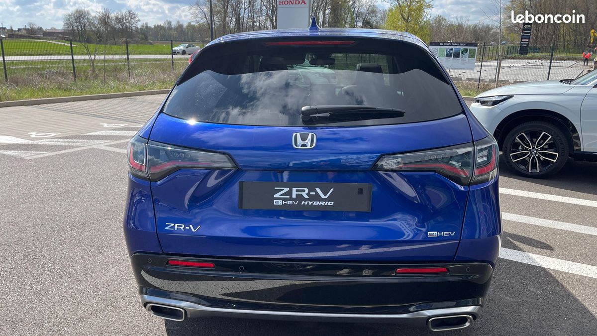 HONDA ZR-V e:HEV 2.0 i-MMD Advance (image 3)