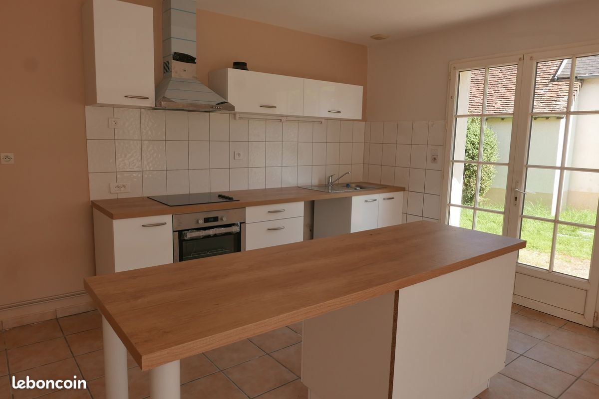 Maison 4 pièces 105 m² · à Vivoin · 105 m² · 650 €/mois