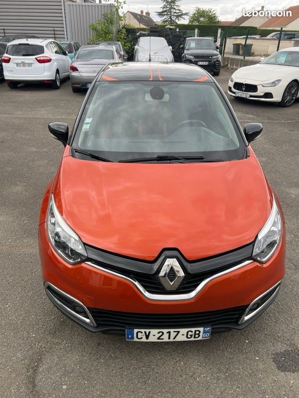 Renault CAPTUR 1.5 DCI 90CH STOP&START ENERGY INTENS ECO² (image 9)