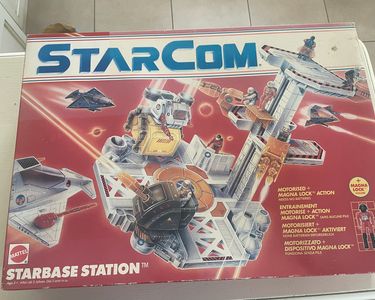 Nice bundle of 1980's Starcom boxed Mattel action toys. We have a Starbase Station - Shadow Raider