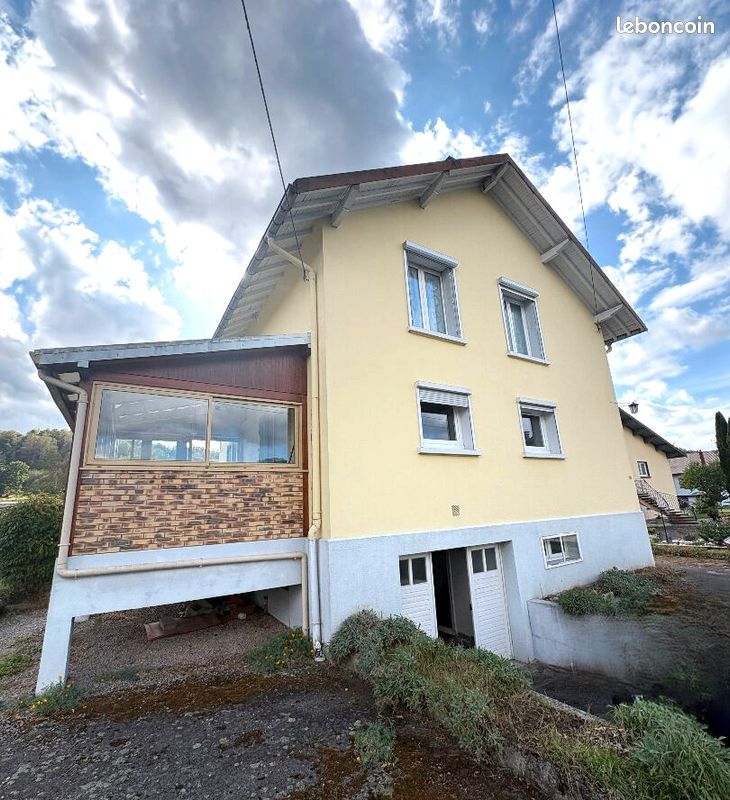 Maison 6 pièces 107 m² · à Le Thillot · 107 m² · 127 000 €