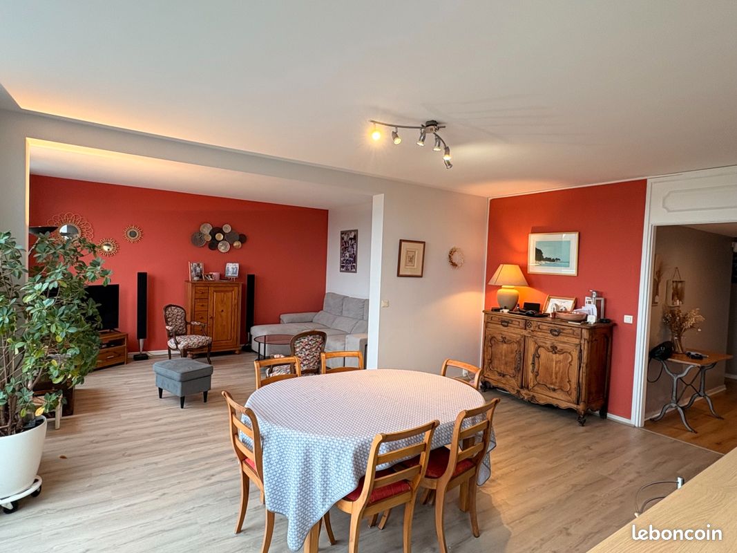 Appartement 6 pièces 128 m² · à Roubaix · 128 m² · 289 000 €