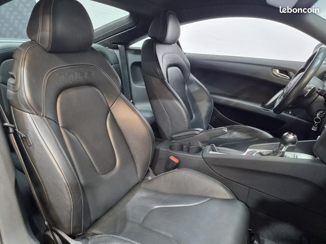 AUDI TTRS II Coupé Quattro 2.5 340 TFSi S-tronic - État clinique (image 8)