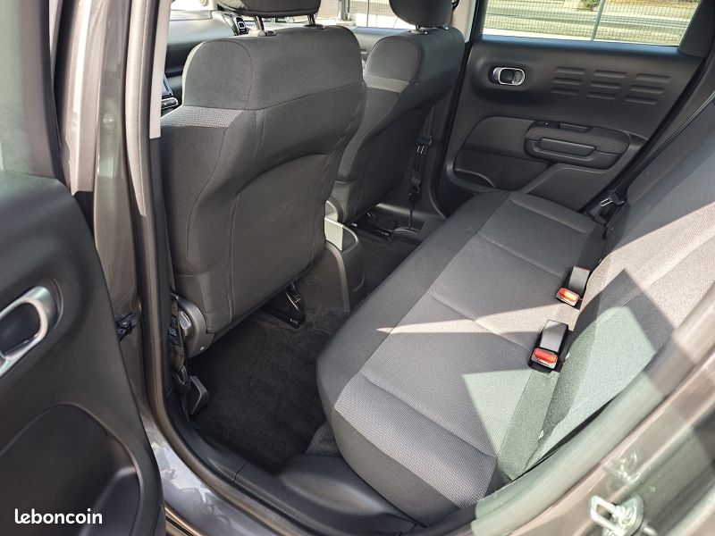 Citroën C3 Aircross 1.5 BLUEHDI - 110 S&S FEEL PACK (image 21)