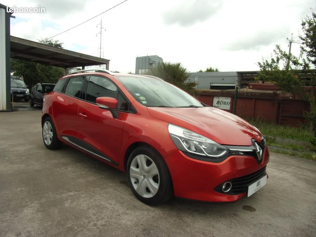 Renault Clio IV ESTATE dCi 90 Energy eco2 Dynamique 90g (image 3)