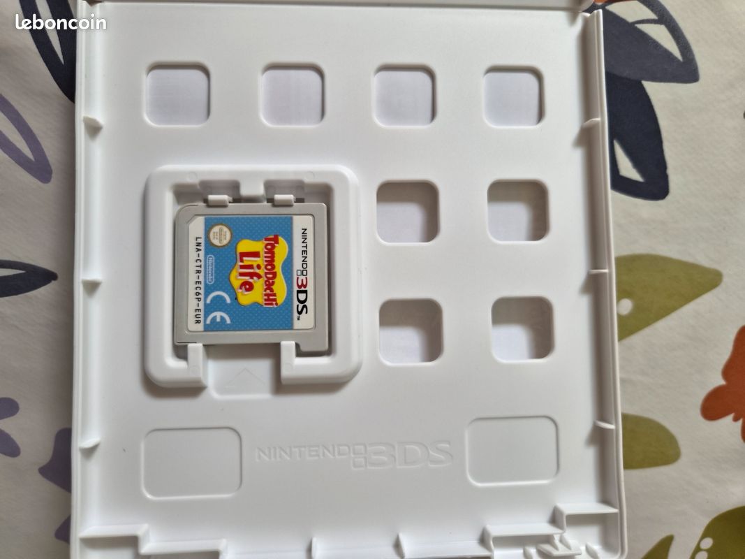 Jeu Nintendo 3DS TomoDachi Life (image 2)