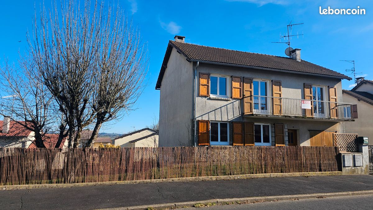 Maison 5 pièces 118 m² · à Aurillac · 118 m² · 209 000 €
