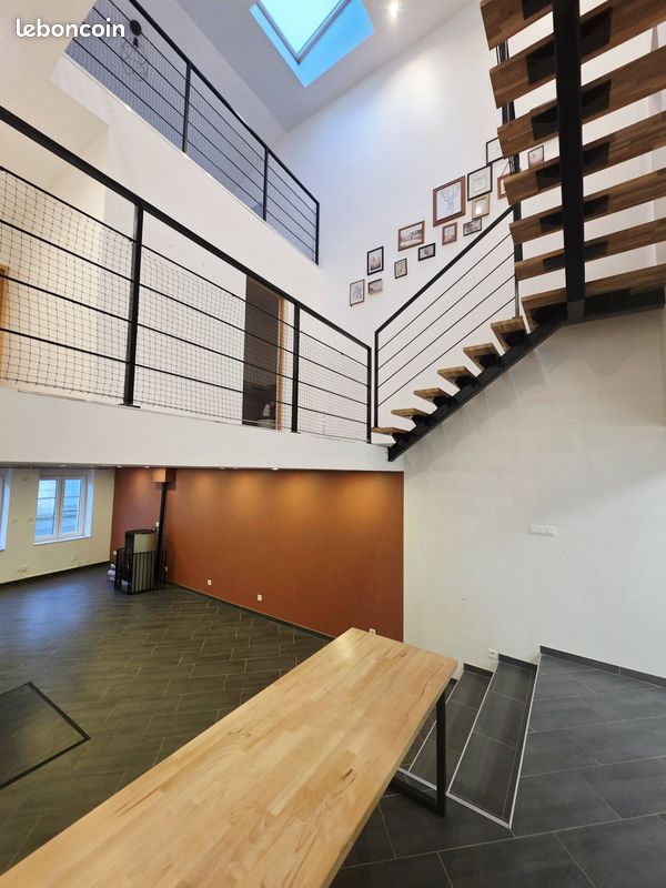 Maison 5 pièces 146 m² (image 1)