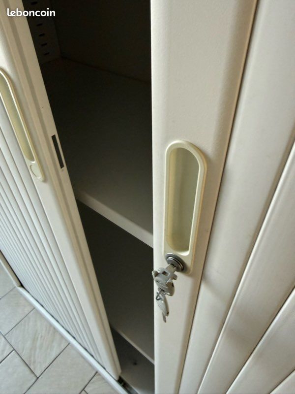 Armoire portes coulissantes (image 7)