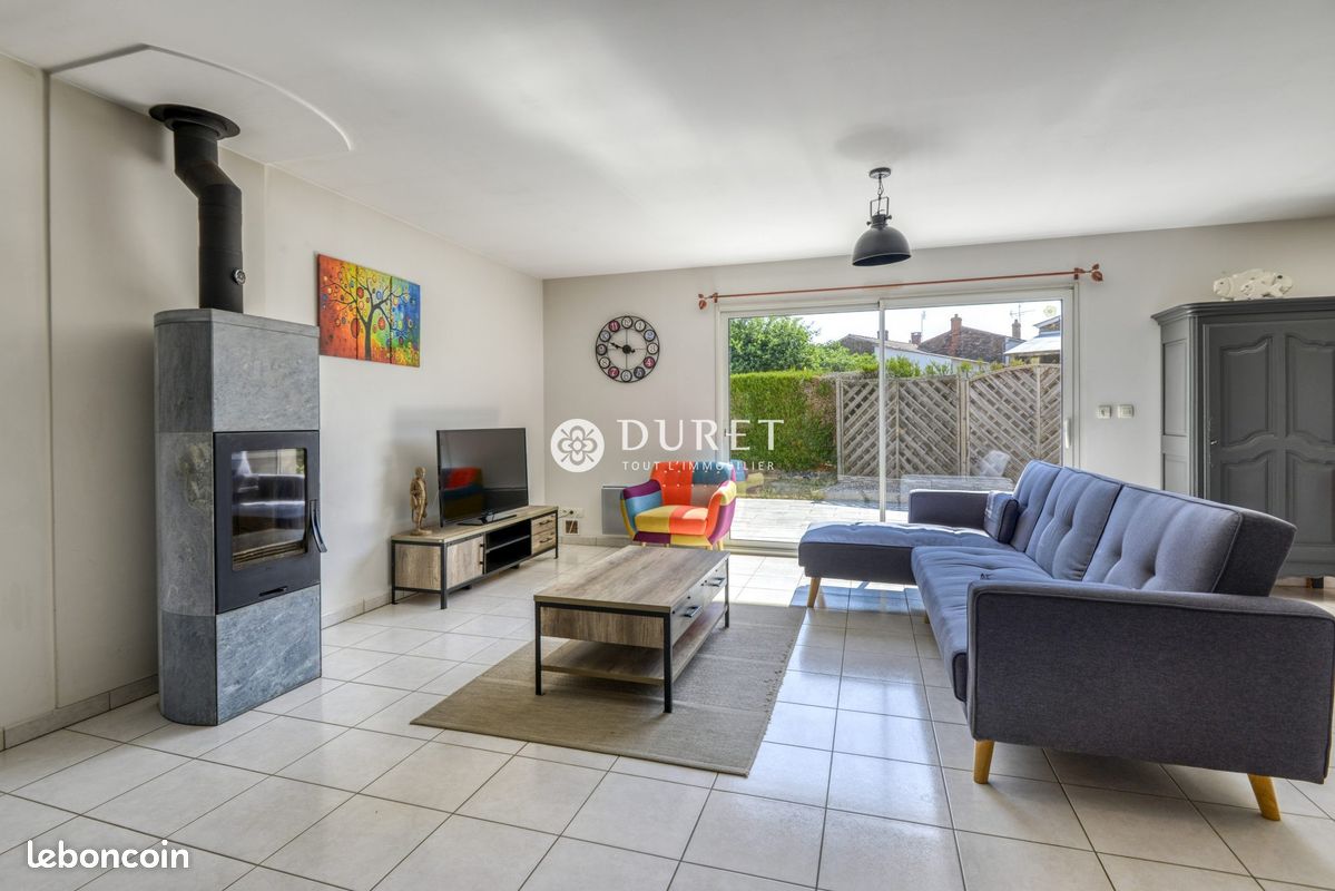Maison 5 pièces 88 m² · à Chavagnes-en-Paillers · 88 m² · 230 400 €