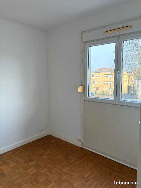 Appartement 3 pièces 66 m² · à Cravanche · 66 m² · 73 000 €
