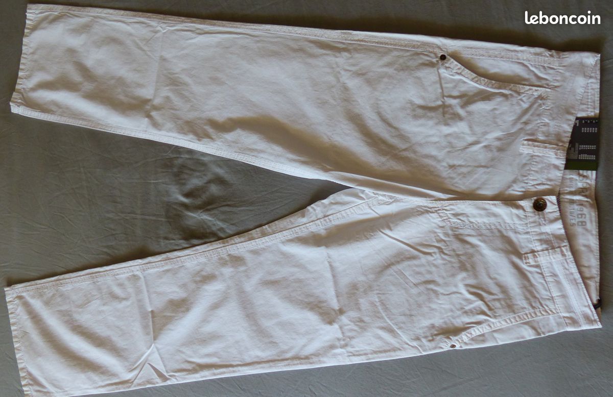 2 x Pantalons Coton Esprit / 1 Blanc + 1 Noir Taille M/38 (image 4)