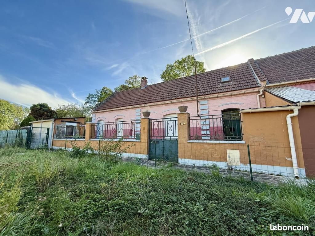 Maison 70 m² · à Lécluse · 70 m² · 71 000 €