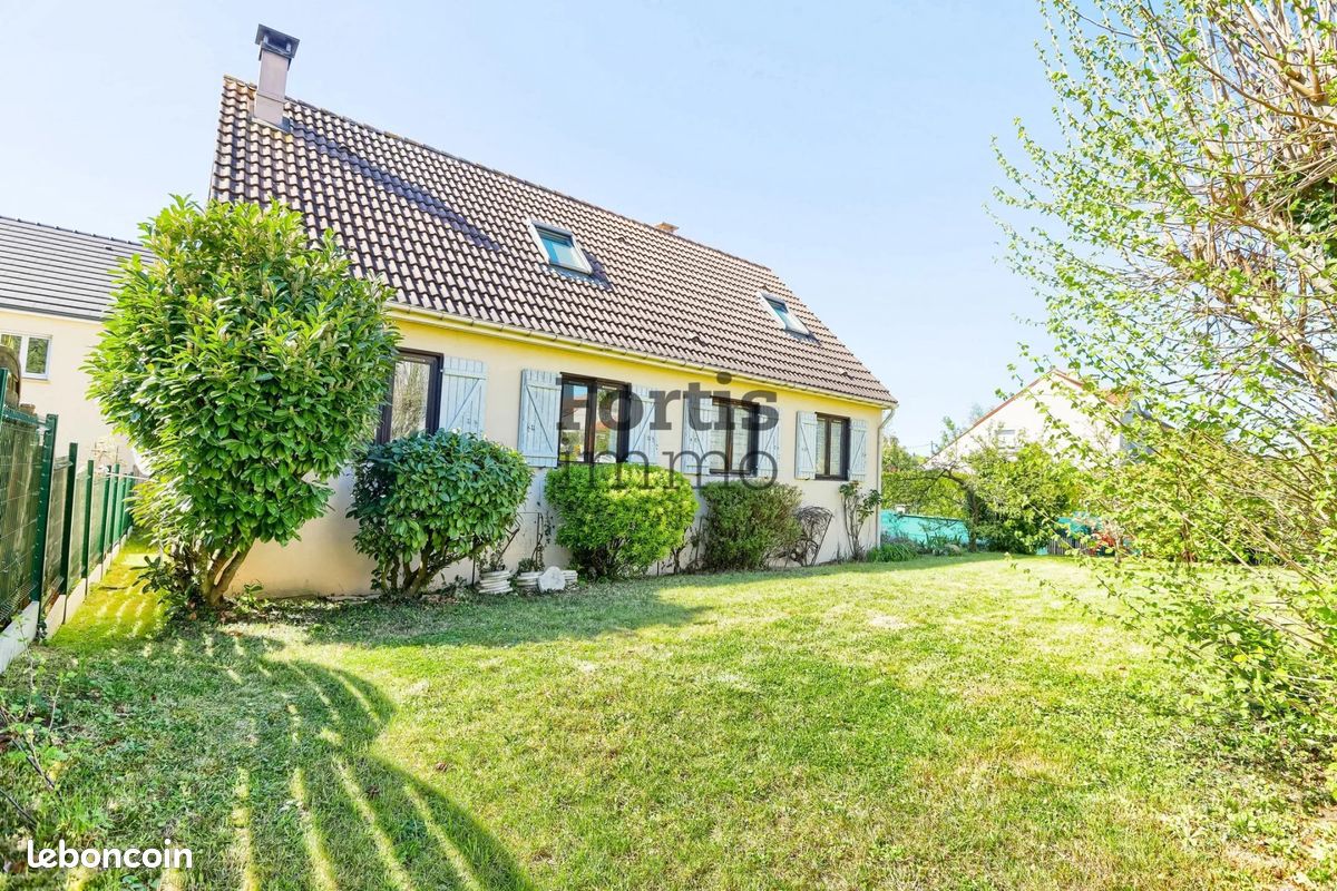 Maison 5 pièces 140 m² · à Saint-Michel-sur-Orge · 140 m² · 329 000 €