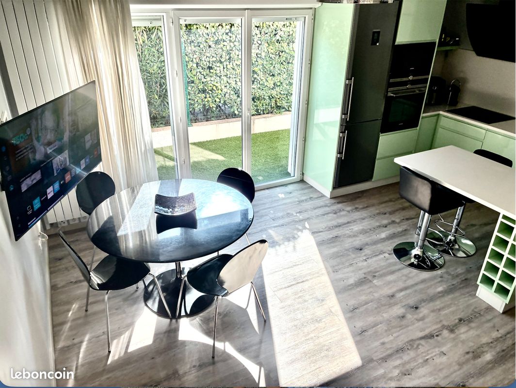 Appartement 3 pièces 63 m² · à Sanary-sur-Mer · 63 m² · 560 000 €