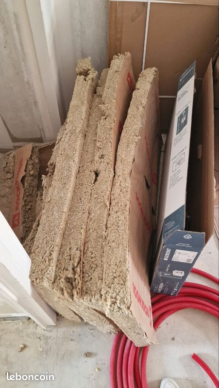 4 panneaux laine de roche Rockwool + chutes (image 1)