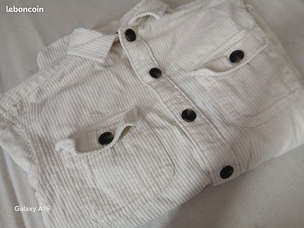 Chemise blanche rayée en coton et en laine qui vien de kiabi taille S (image 2)