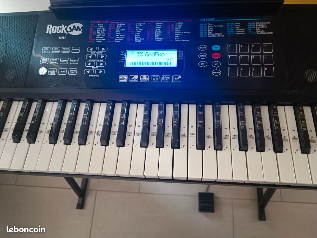 Clavier électronique RockJam RJ761 – 61 touches + support + siège + pédale (image 3)