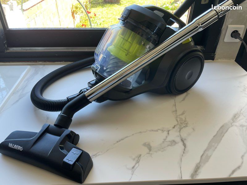 Aspirateur sans sac VALBERG CYCLOMAX-01 (image 1)