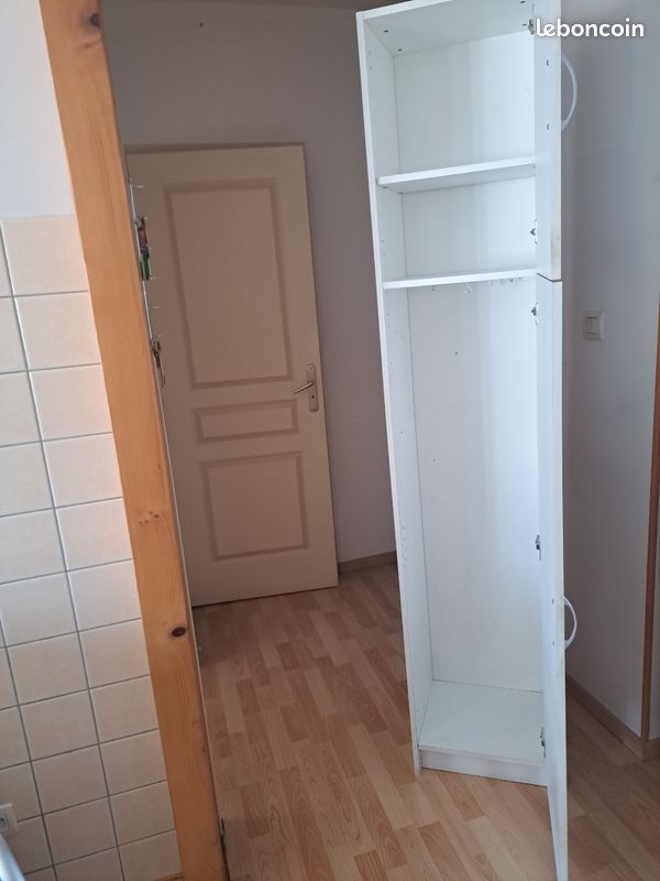 Armoire à balai (image 1)