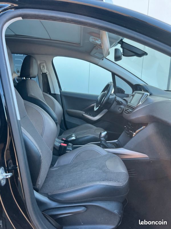 Peugeot 2008 feline titane 110 cv moteur neuf (image 2)